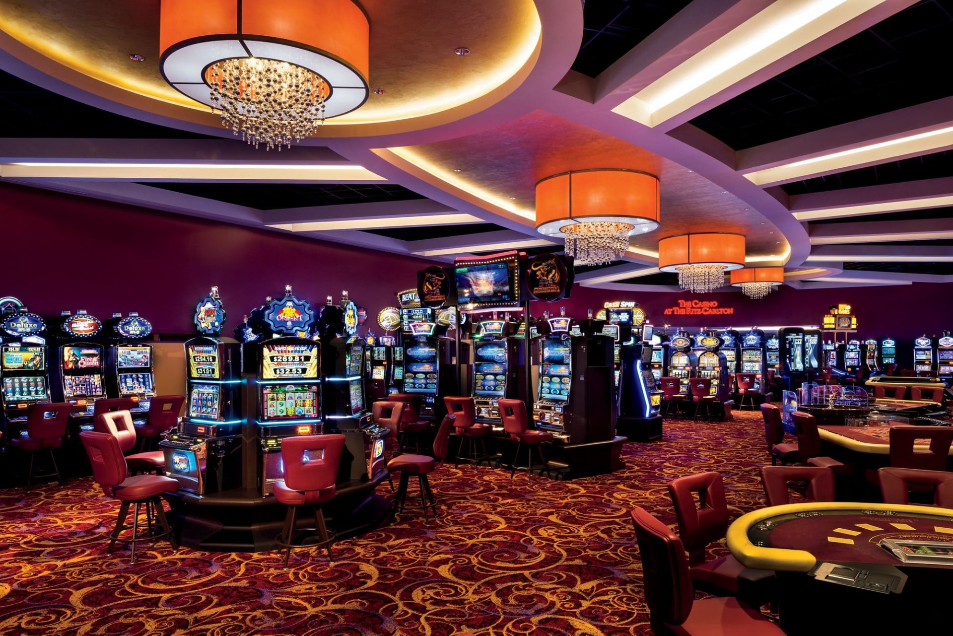 Blackjack Stratejisi: Kart Sayma ve Dikkatli Oyun